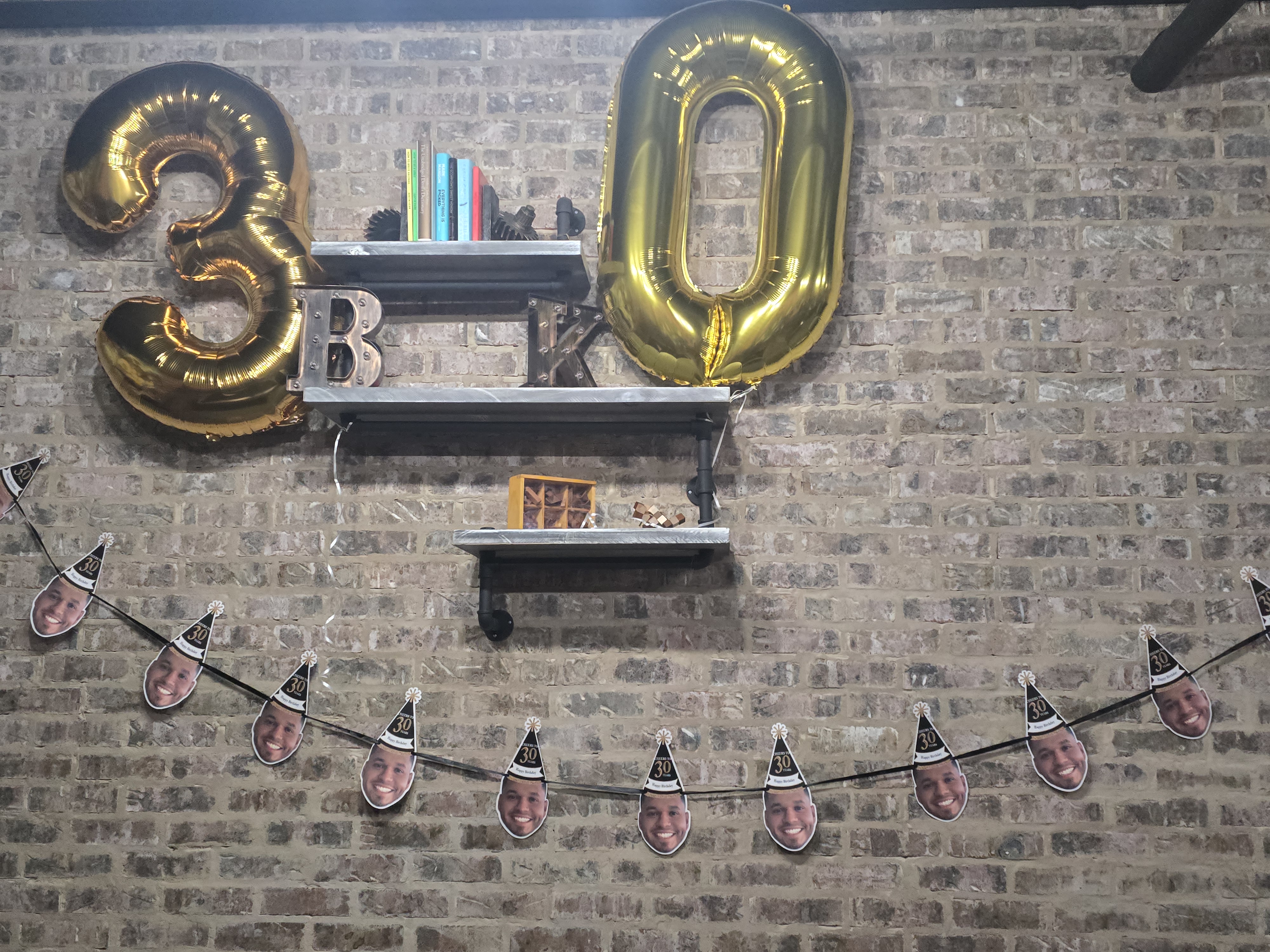 30th birthday party decor with balloons